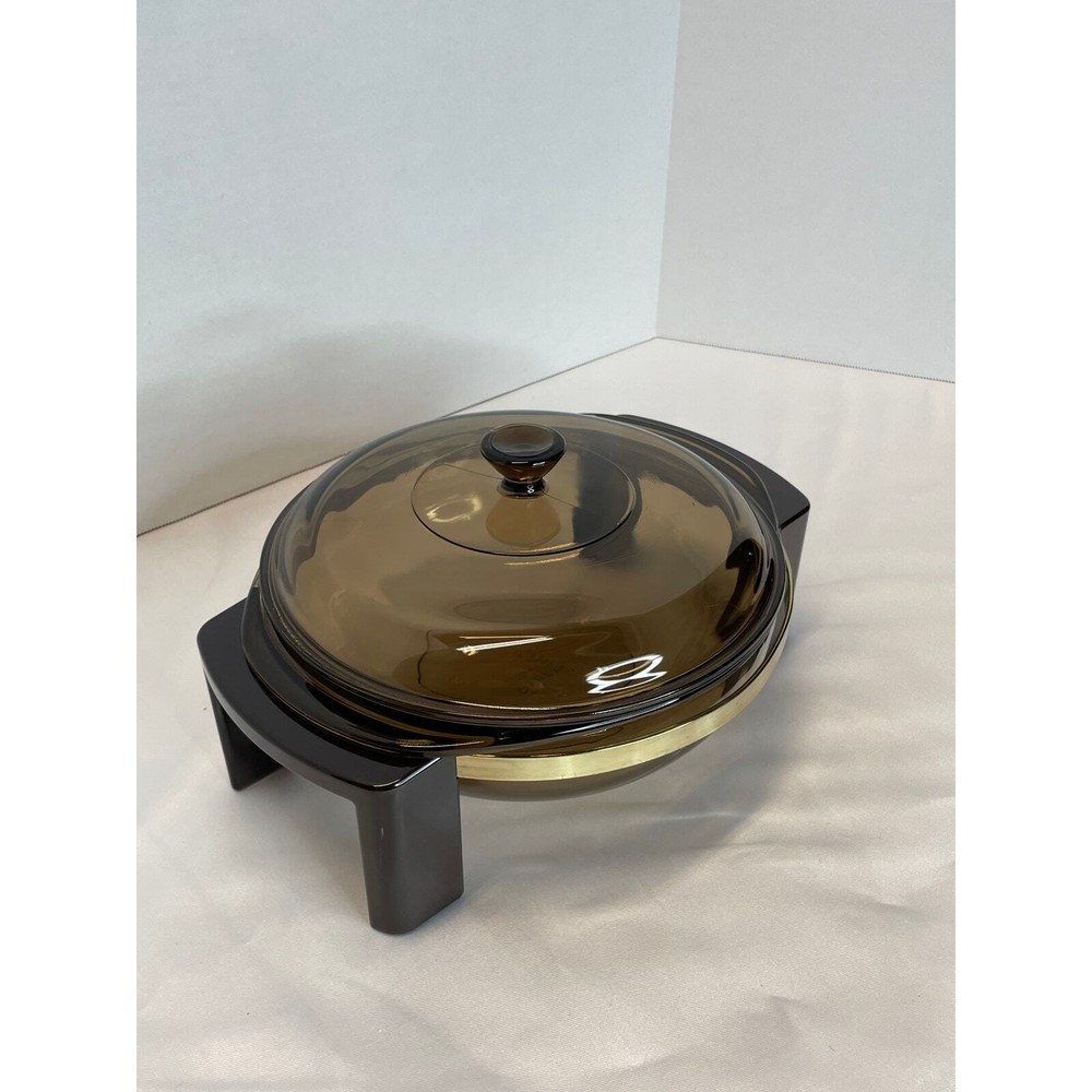VINTAGE PYREX amber covered dish on stand