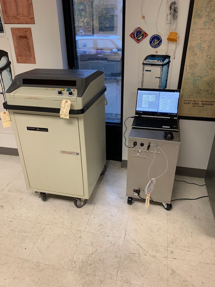 ReFURBISHEed MGA-1100 Mass Spec MGA 1200 Process Gas Analyzer Mass Spectrometer