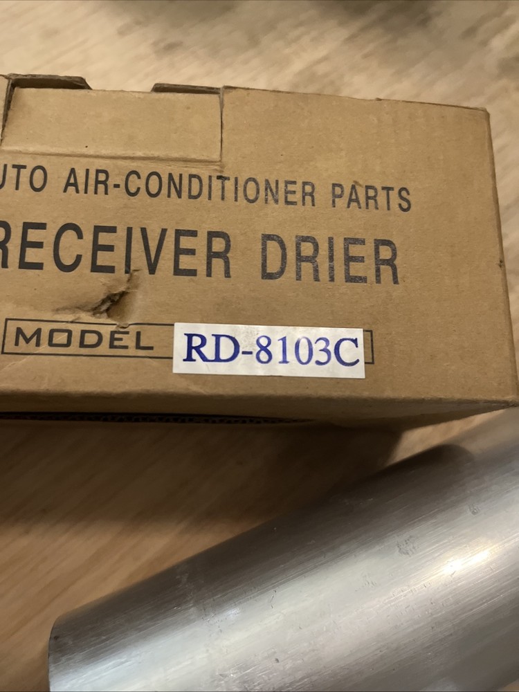 A/C Receiver Drier-Drier Pad Mount UAC RD 8103C