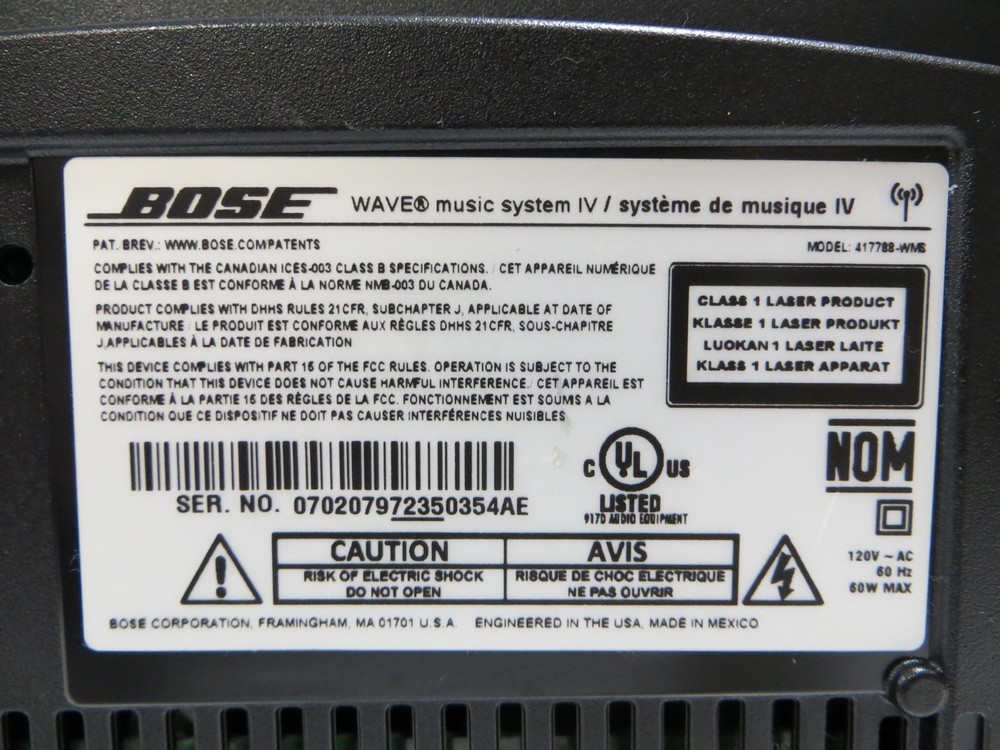 Bose Wave Music System IV Shelf Stereo System - Platinum Silver nice work great