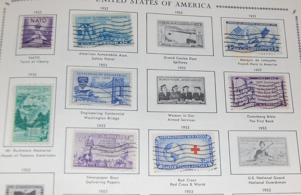 Vintage - Whitman United States of America Stamps Album - 1847-1966-collector