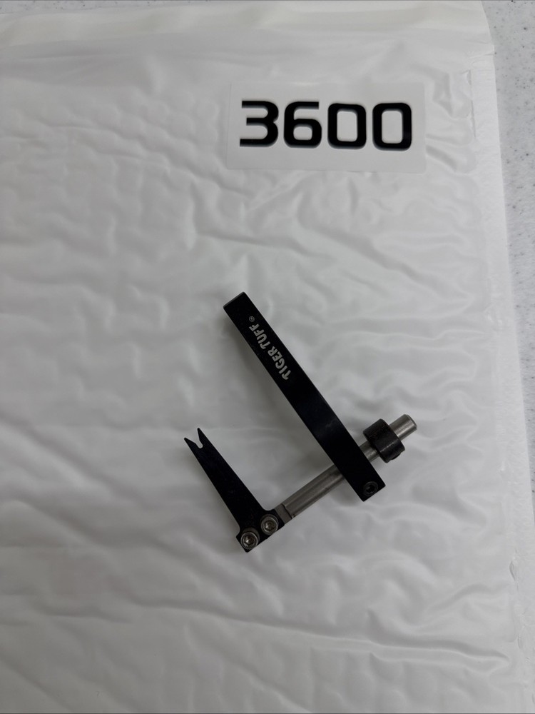 Item 3600 - Tiger Tuff Archery - Blade Rest - RH