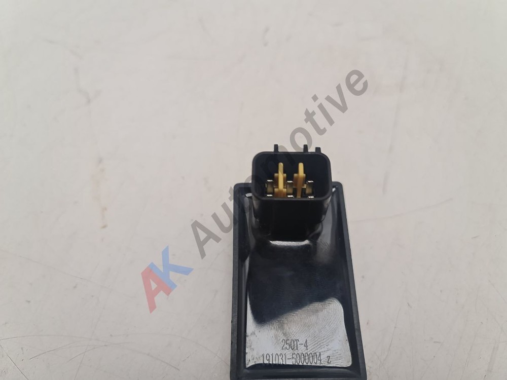 Keeway Cityblade 125 E4 2017~2021 - Headlight Relay