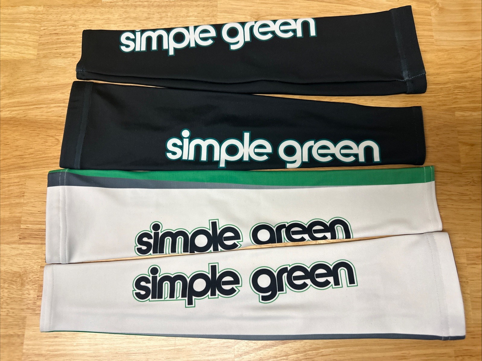 Team Simply Green Cycling arm warmers SML Voler Thermal Lot of 2 Sets Made In US