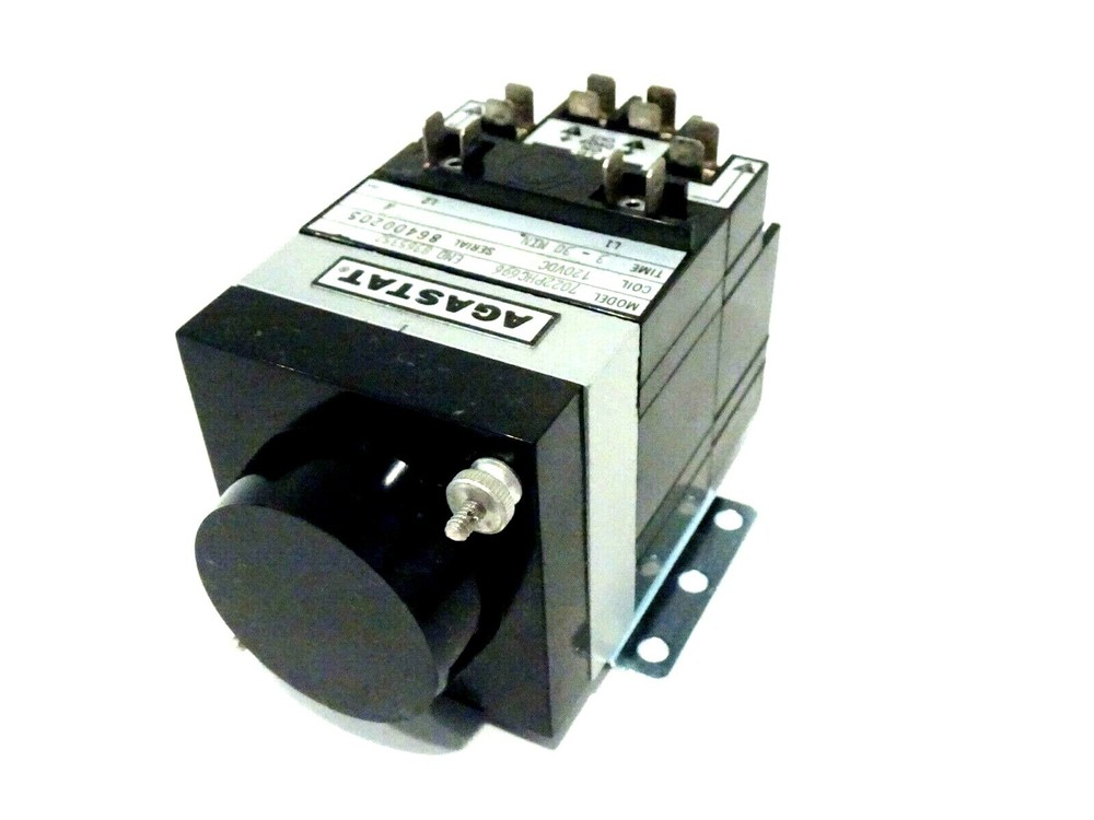 NEW AGASTAT 7022PHC696 TIME DELAY RELAY