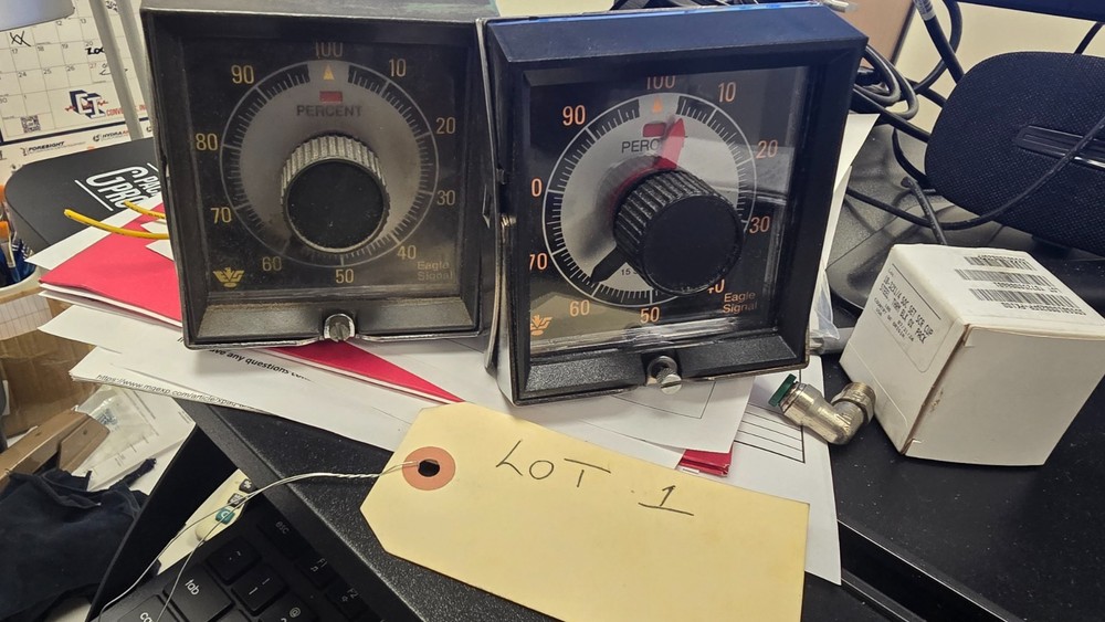 Two Eagle Percentage Timers HQ901A6