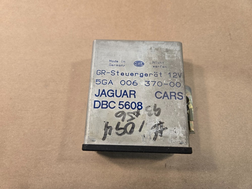 Jaguar XJ6 Cruise Control Module DBC5608