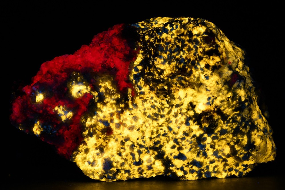 Fluorescent Ruby, Scapolite from China
