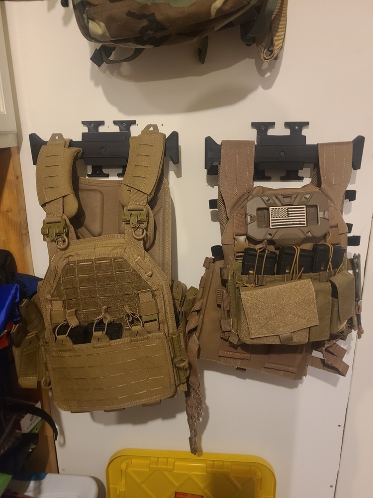 Wall Mount For Plate Carrier