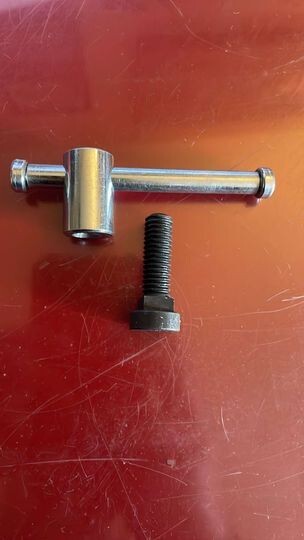 BENCH VISE, SWIVEL HANDLE FITS Wilton and many others 1.5" 3/8 16 THREAD