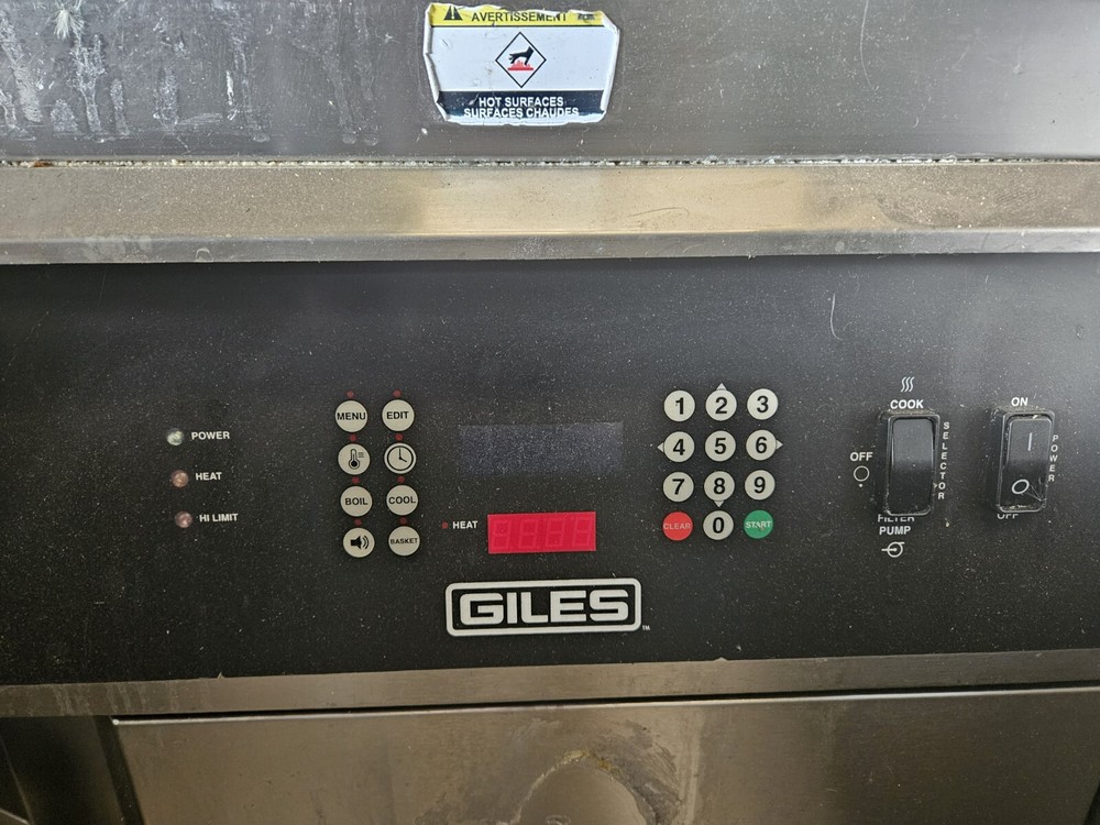 Giles GEF-720