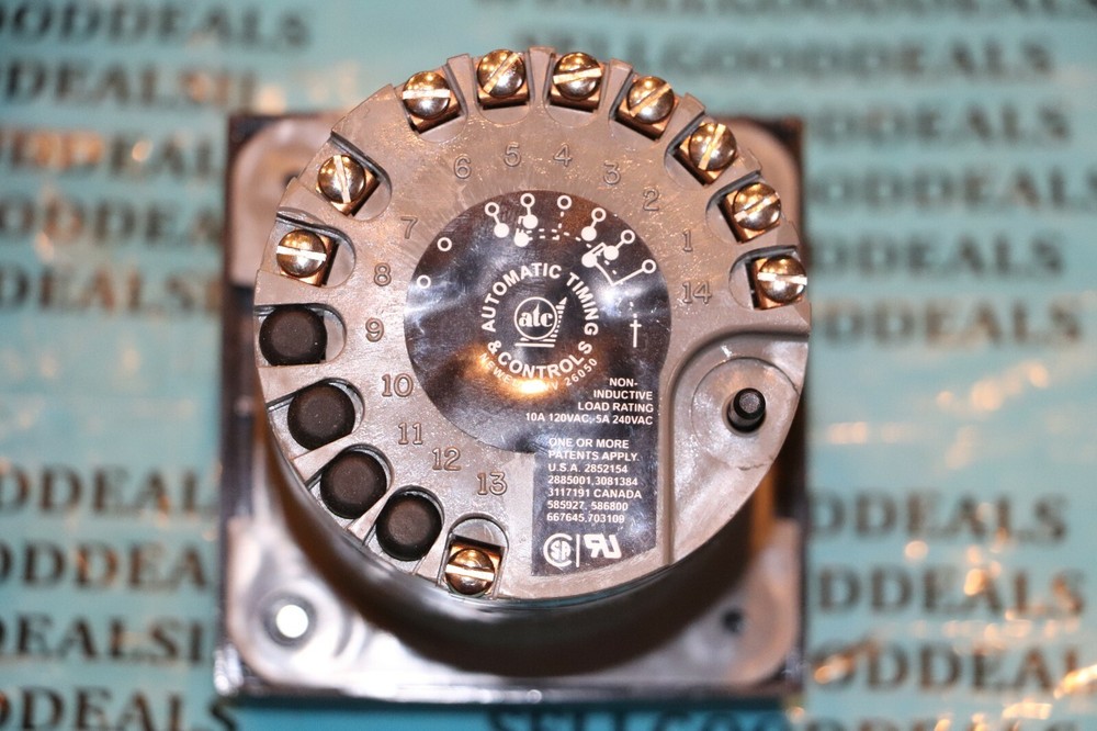 ATC 3-0309E030A04PX Pushbutton Interval Timer 0-6 Hours 120V New