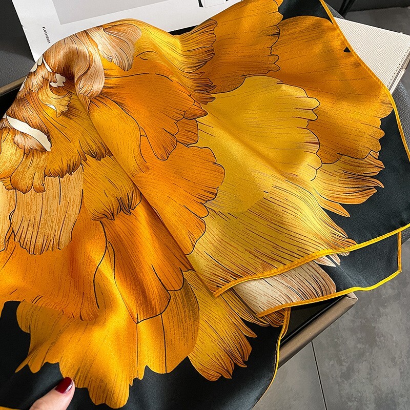 100% Mulberry Silk 27" Square Scarf Women Neckerchief Wrap Floral Yellow Flower