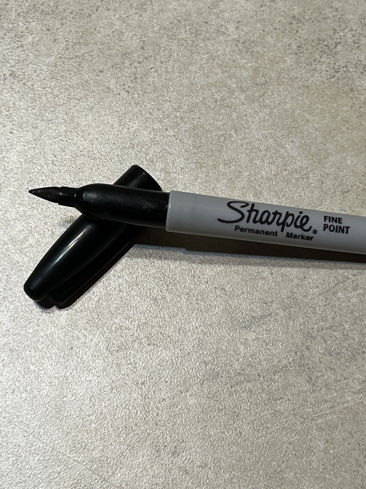 EDC Black Self Defense Pen Tactical Sharpie pens with G10 Marlin spike point