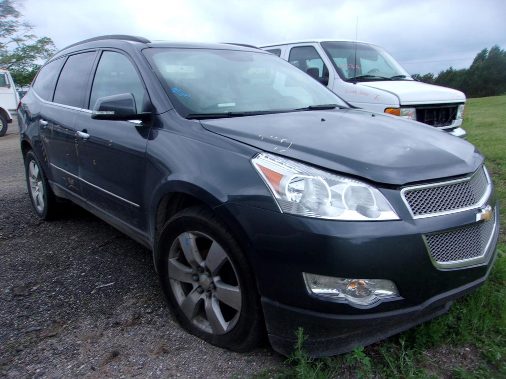 Used A/C Selector Switch fits: 2011 Chevrolet Traverse rear console mounted opt