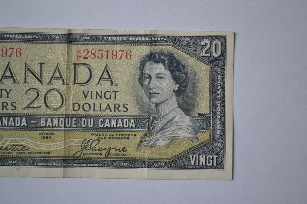 Canada 1954 $20 Twenty Dollar Bill Circulated