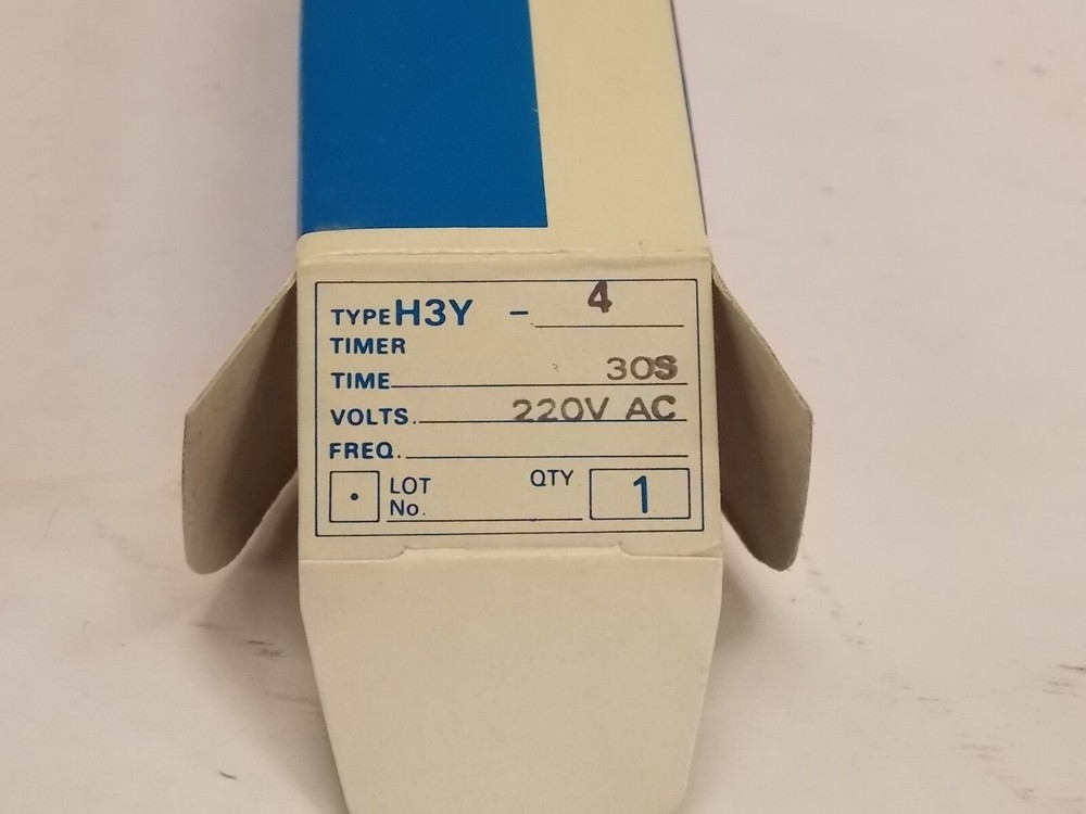 New Omron Solid State Miniature Timer H3Y-4 4PDT 0-30 sec 220vac K5