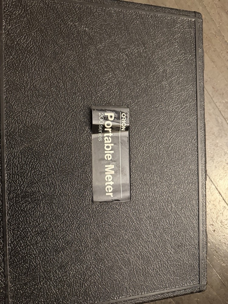 Orion 230a Ph Meter With The Case