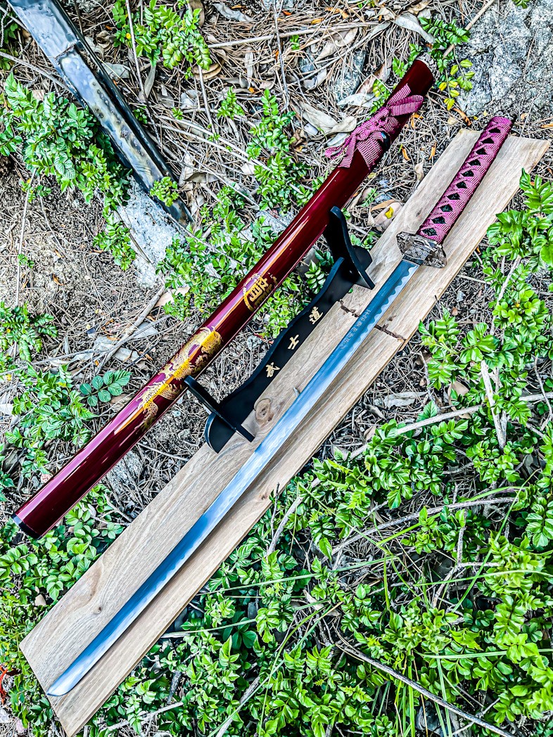 40" Ninja Japanese Katana Samurai Sword with Stand Carbon Steel Blade Bushido -
