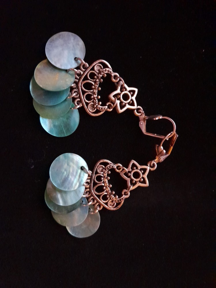 Unique Turquoise Dangle Earrings With Star Center Piece