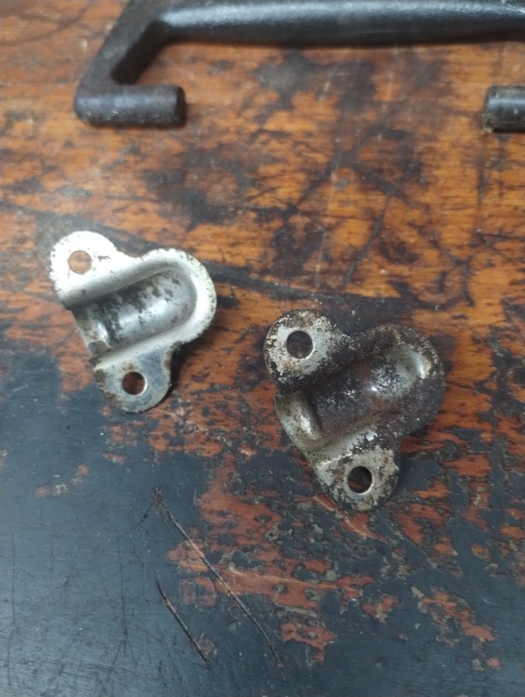 CRAFTSMAN TOOL BOX CARRY HANDLE. #C11