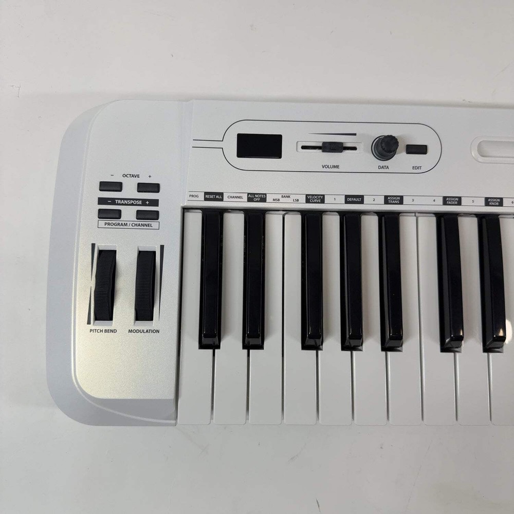 Samson Carbon 49 USB/MIDI Controller Keyboard SAKC49