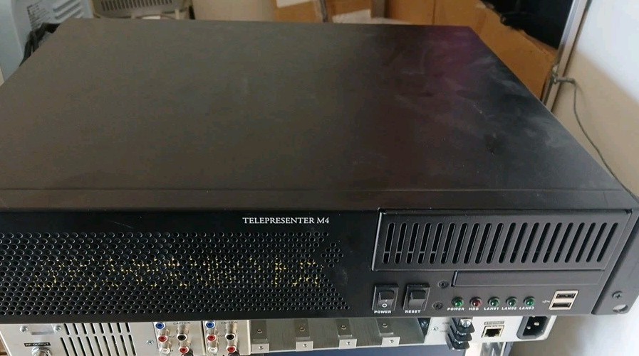 NCast  Telepresenter M4