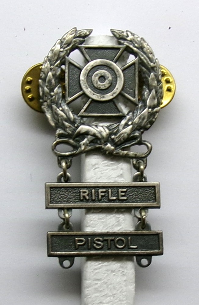 VINTAGE U.S. Army Basic Qualification Expert Badge with RIFLE & PISTOL Bars