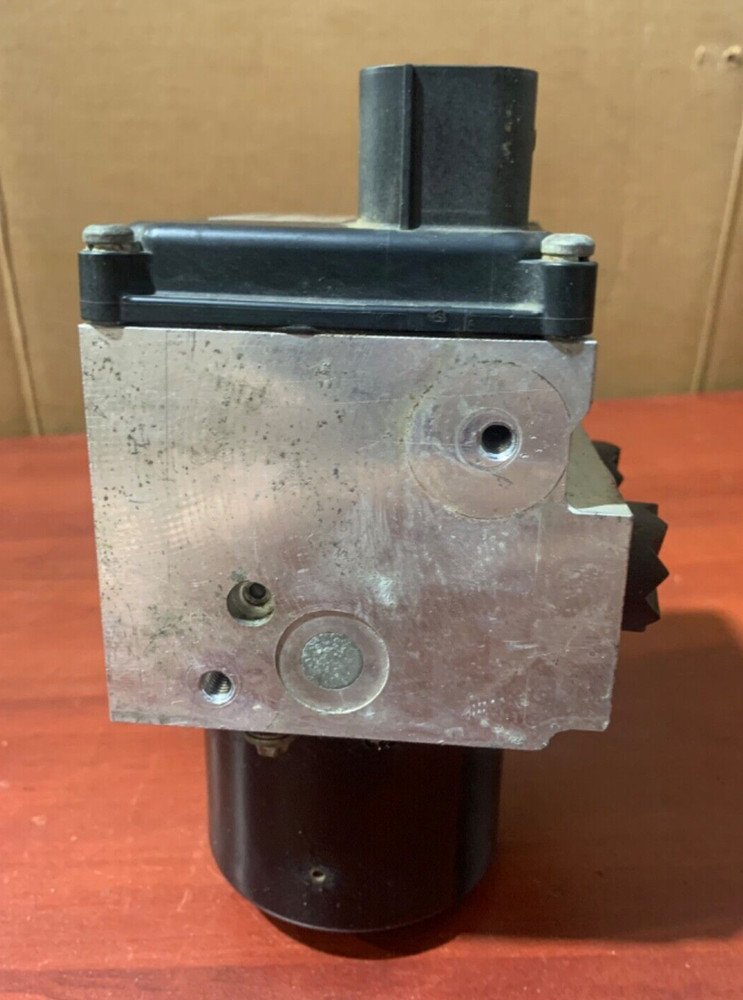 ABS Anti Lock Brake System Pump & Module 55366224AN
