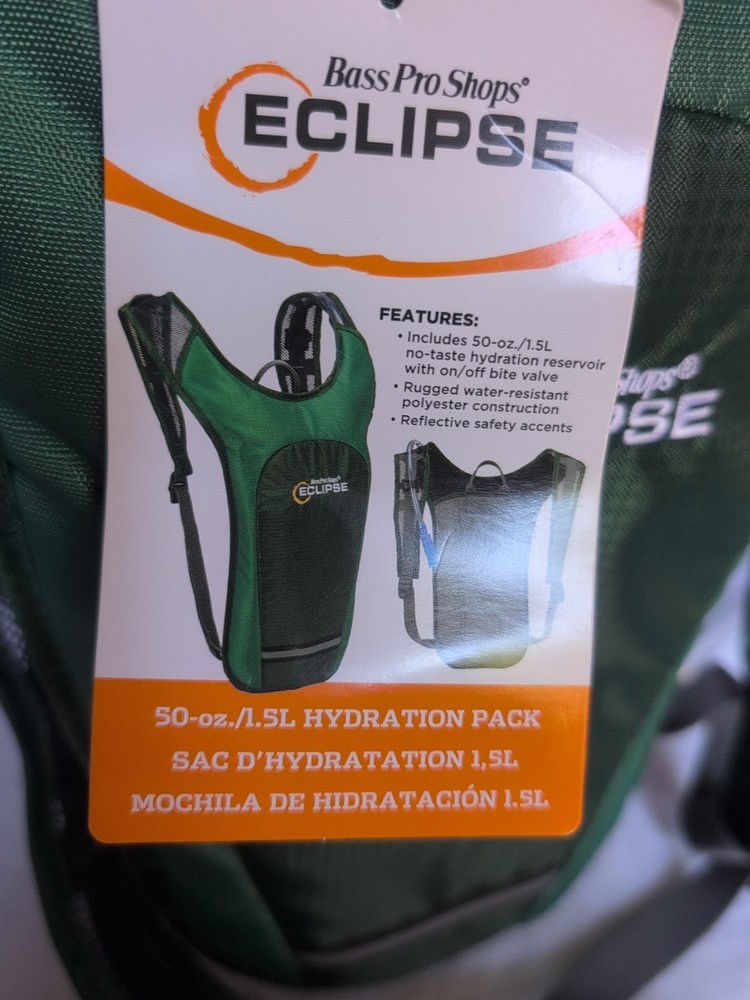 NWT Bass Pro Shops Eclipse 1.5L Hydration Fluids Backpack Reflective Adjustable