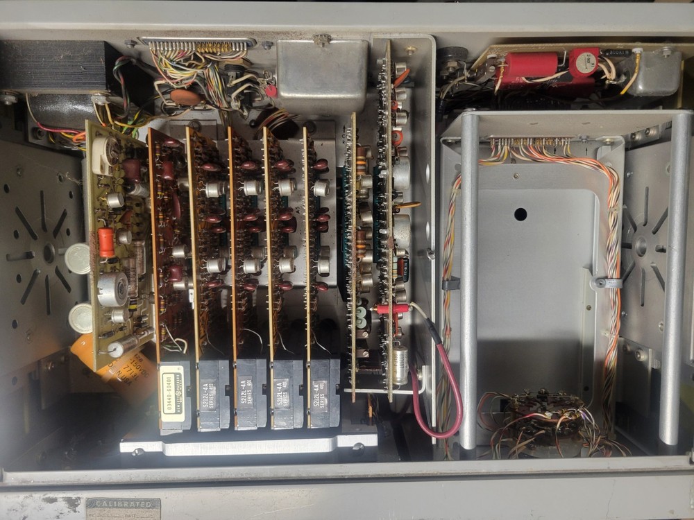 HP 3440A Nixie Tube Digital Voltmeter