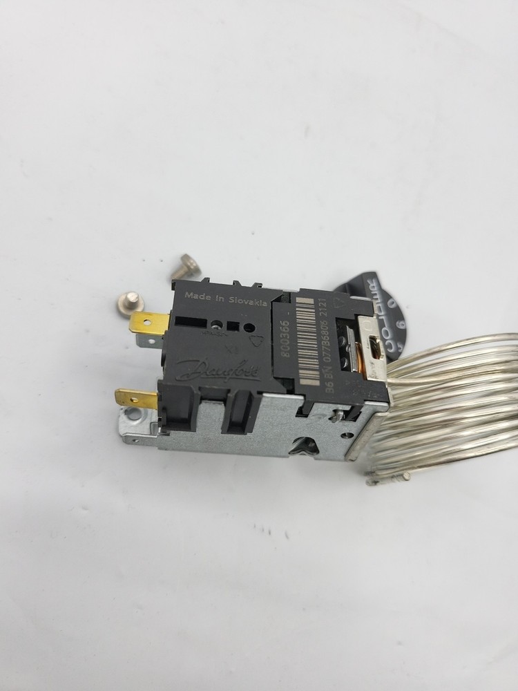 Danfoss 800366 Temperature Controller