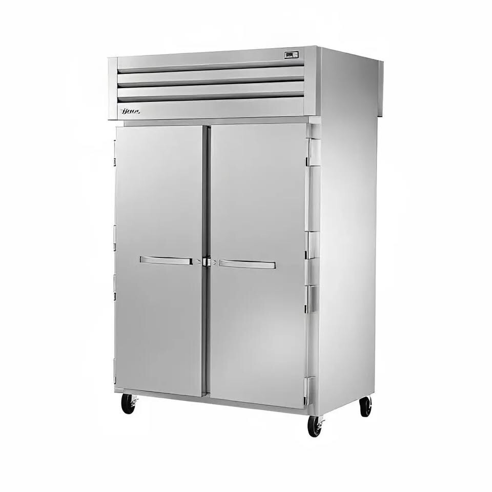 True STR2R-2S-HC 52" Two Section Reach-In Refrigerator w/ 2 Solid Doors, Top ...