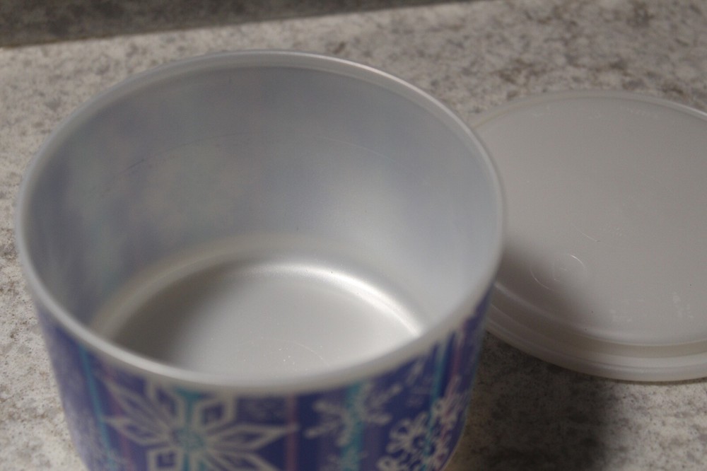 Tupperware Nesting Canister Bowl #2707A Winter Winds