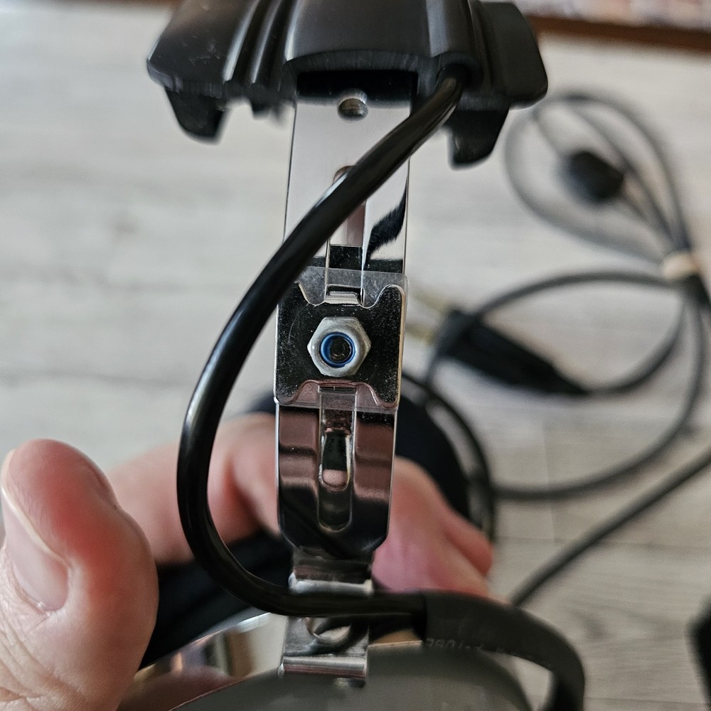 AVIALL Aviation Pilot Headset Untested Parts Only