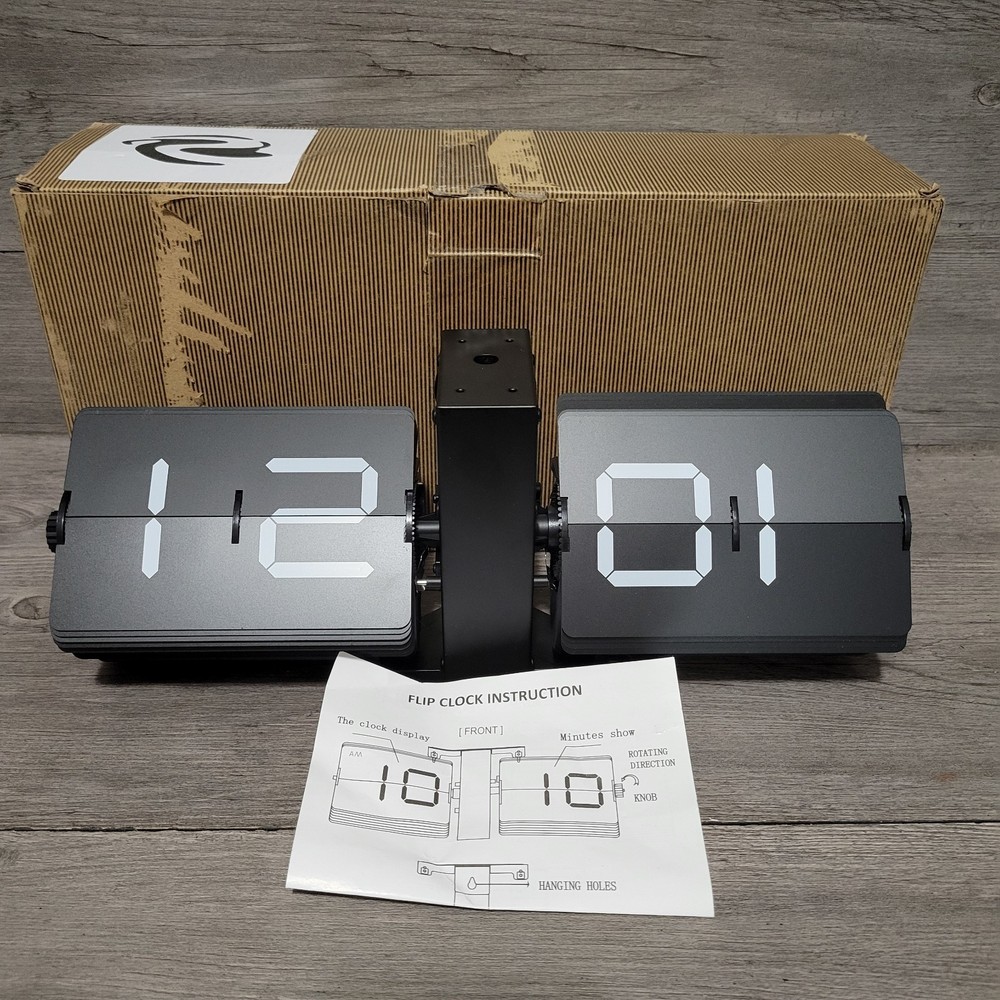 retro flip clock mechanical number display black
