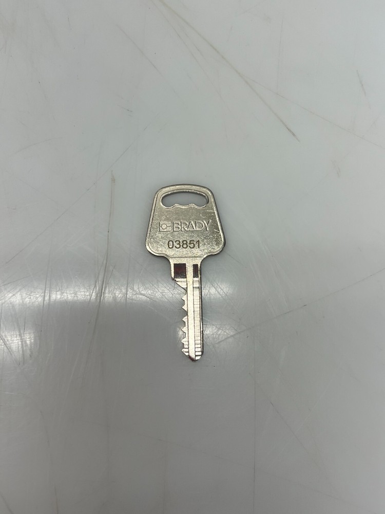 Brady 38ST SD Plastic Red Padlock