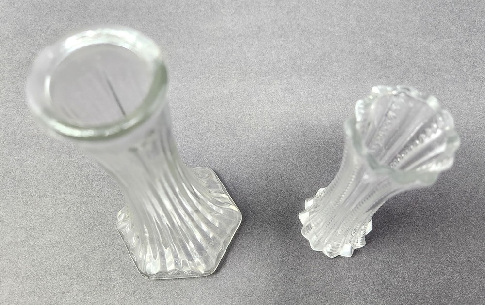 2 Glass Bud Vases
