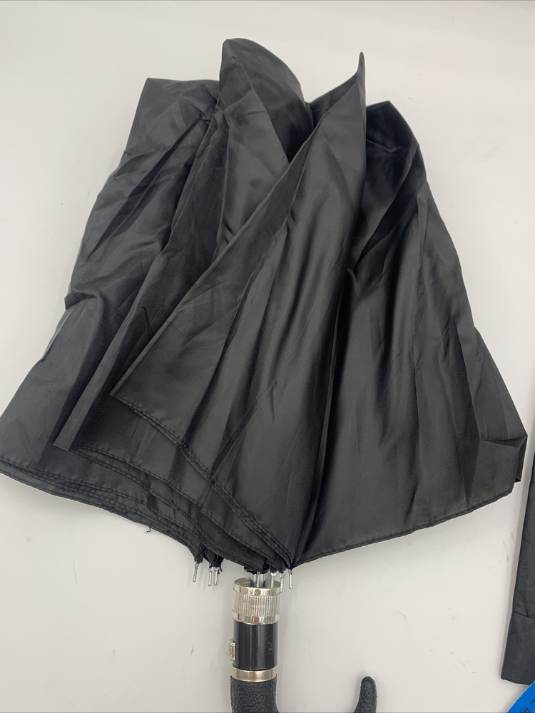 Conch Compact Folding Black Umbrella and Case