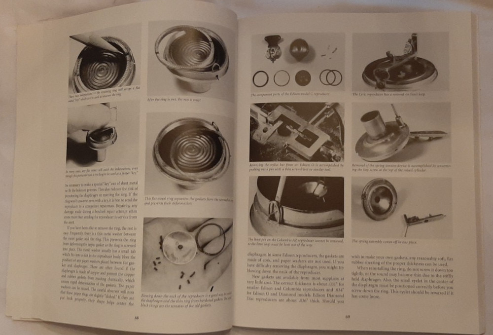 THE COMPLEAT TALKING MACHINE - Second Edition - for Edison Victor Collector's