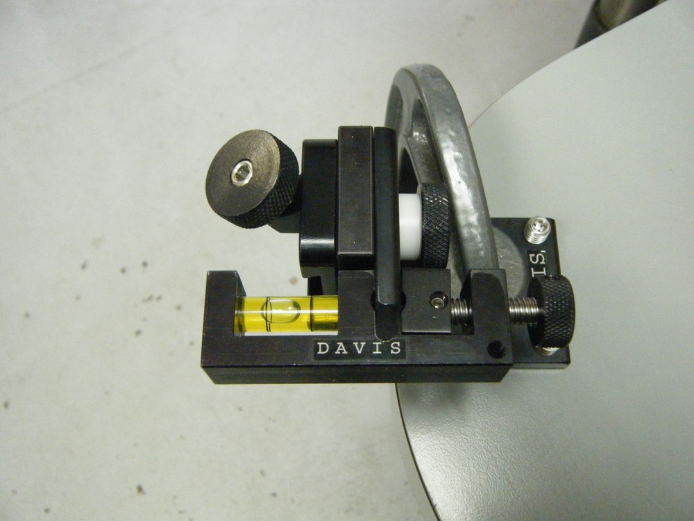 Davis Leveling System