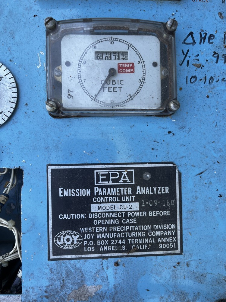 Vintage Emission Parameter Analyzer - Model C-2
