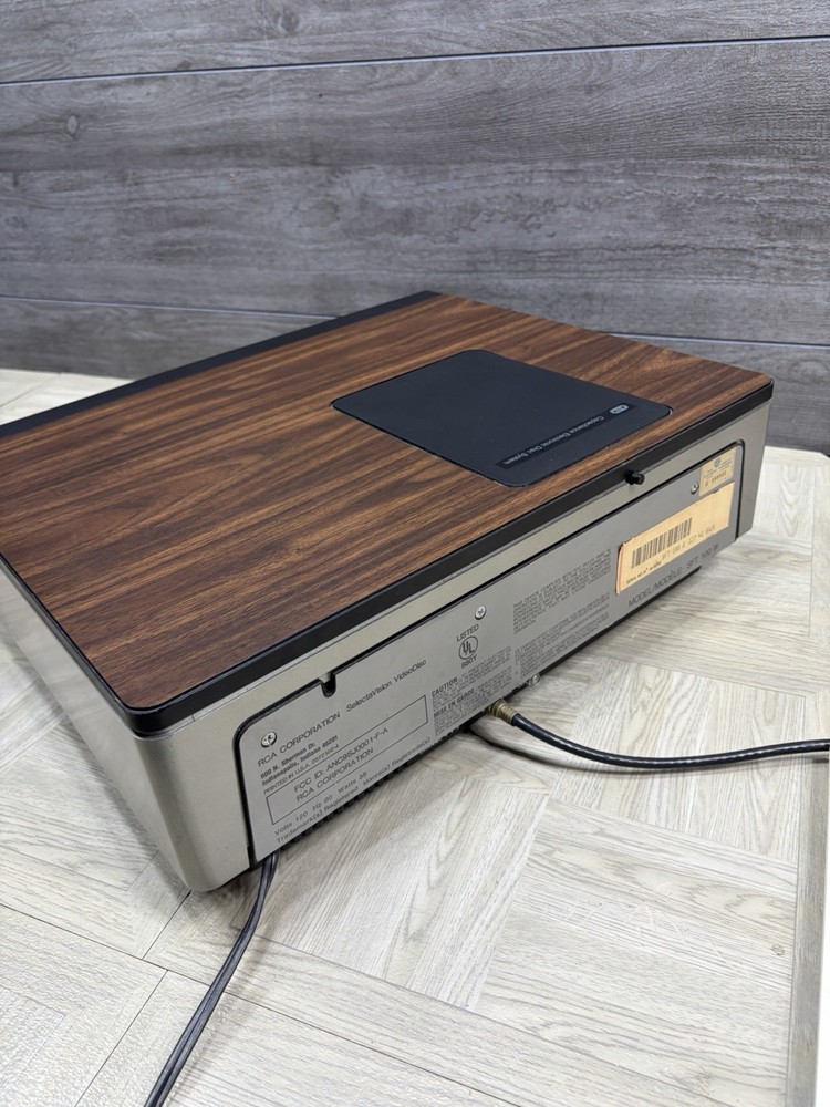 AS IS PARTIAL WORKING RCA SelectaVision CED Video Disc Player SFT100W + 3 Discs