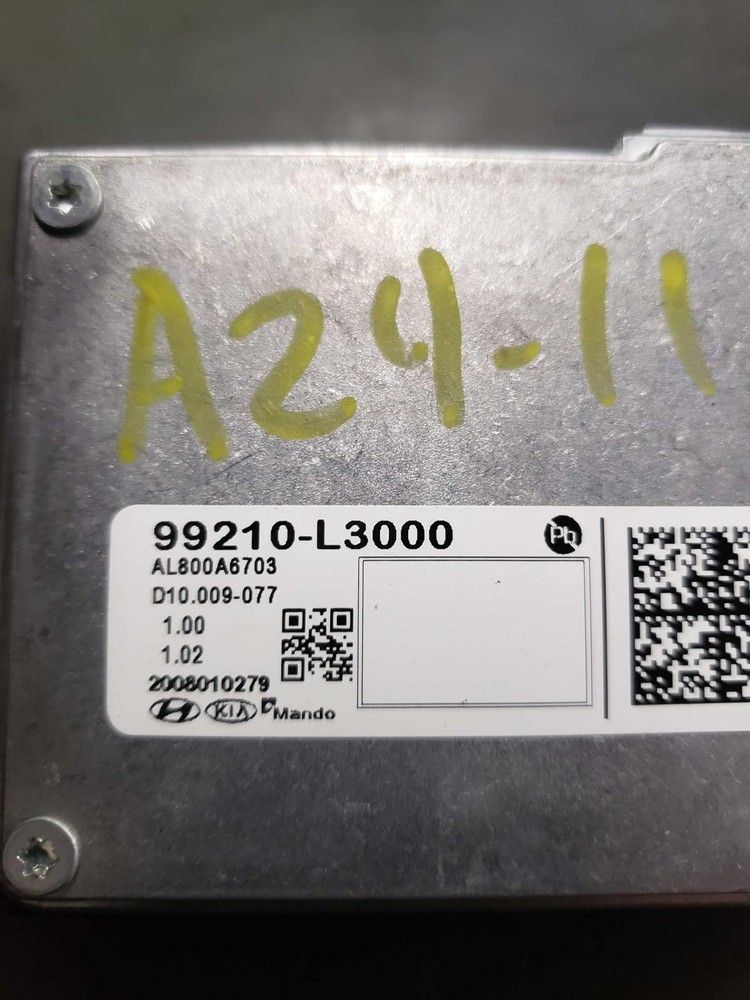 K5 Front Windshield Camera ID# 99210L3000, 21 22