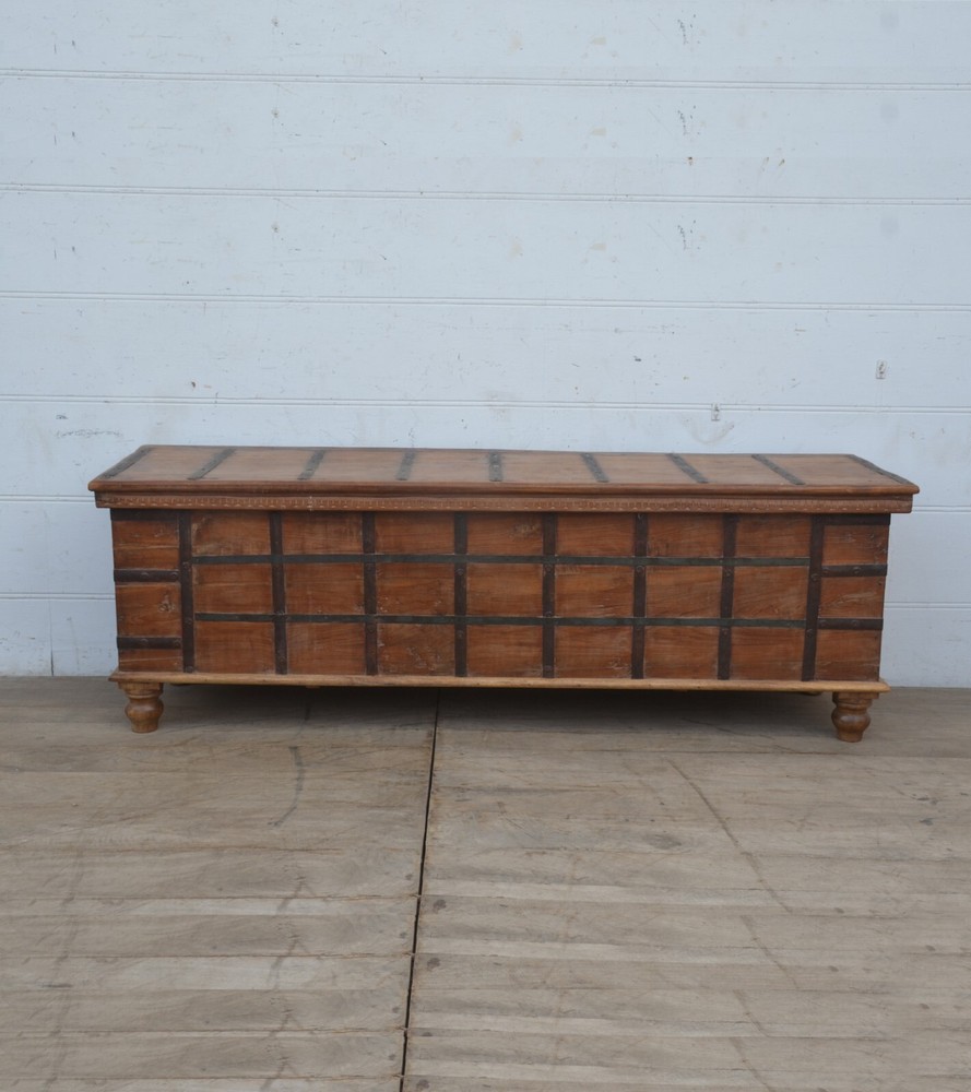 Reclaimed teak storage Trunk