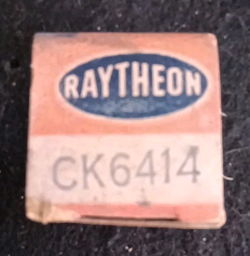 Five Raytheon CK6414 vacuum tubes NOS