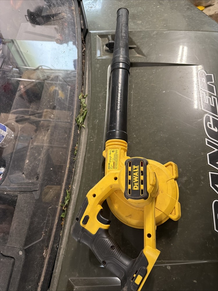DeWalt Tools Cordless Blower DCE100 20V TOOL ONLY