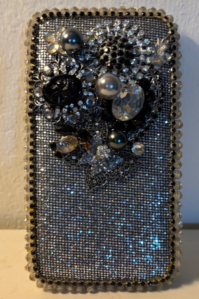 Beaded Bling Black Rhinestone Wallet