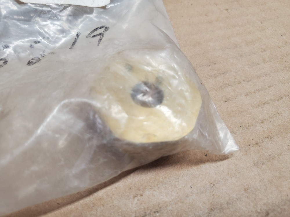 NOS M15219 Snow Plow Brass Pump Piston Follower E46 E47 E57 E58 E60 Meyer 15219