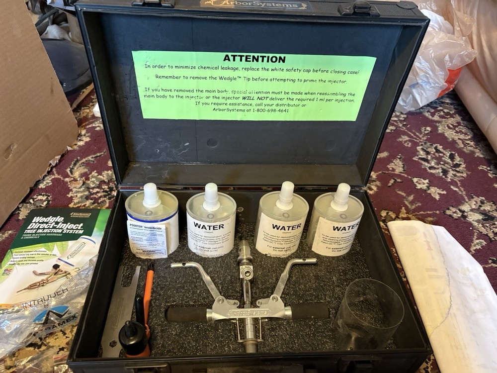 Arbor System Wedgle  Direct-Inject Tree Treatment System